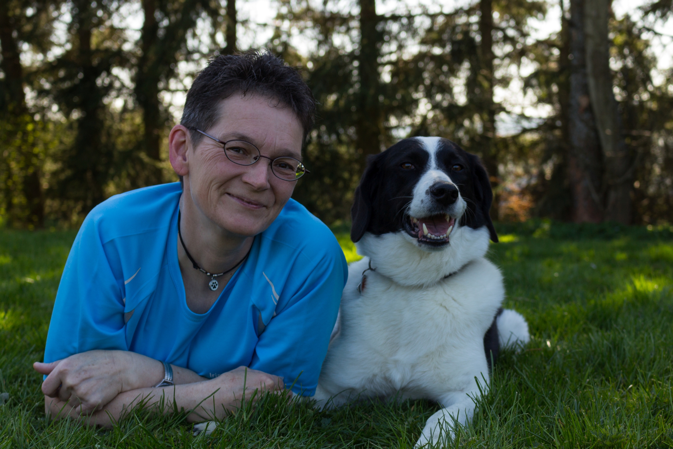 VdH Hettenrodt 20150421-34 Iris u. Nala